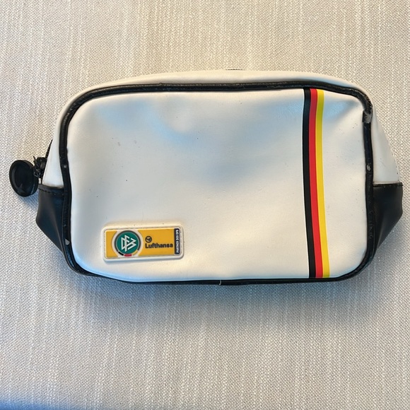 Deutsche Fussball Bund Licensed World Cup 2018 Toiletry Accessories Travel Bag - Picture 2 of 8